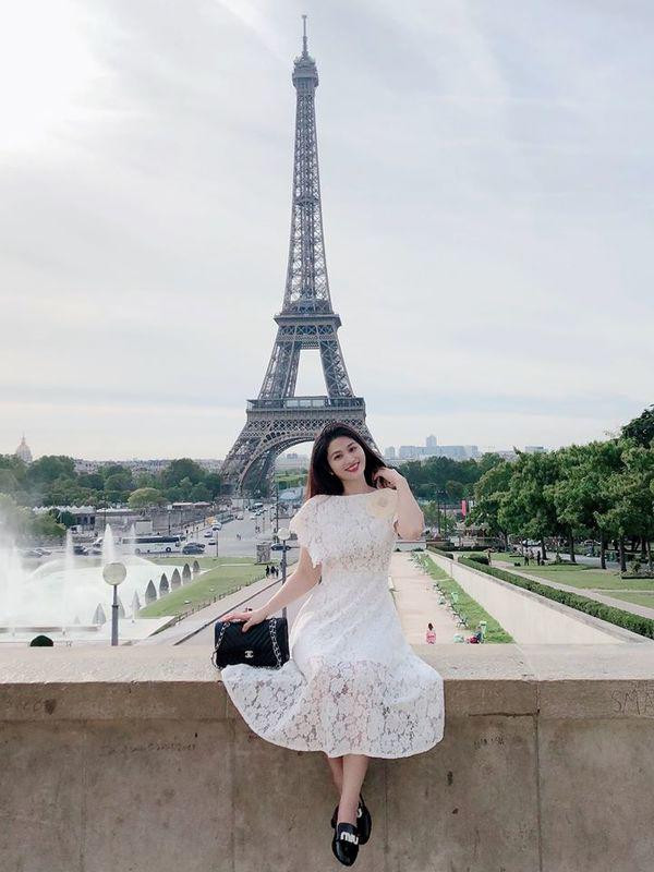 Nu BTV 8X ngoai doi thuong mac sanh dieu bat ngo-Hinh-5