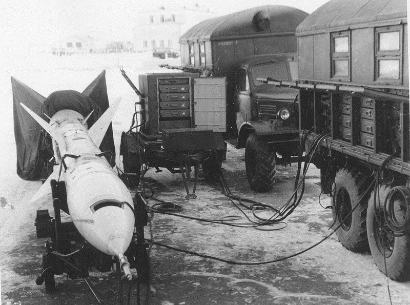 Mọi qui trình kiểm tra đạn cơ bản giống với các phiên bản thông thường. Nguồn ảnh: English Russia