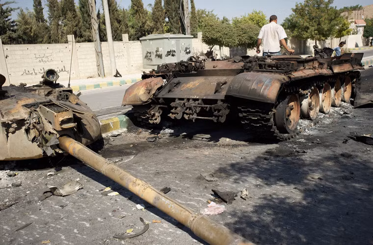 Với sức xuyên 400mm thép đồng nhất hoặc 200mm thép đồng nhất vát nghiêng 60 độ, Fagot được đánh giá là vừa đủ khả năng tiêu diệt các xe tăng T-55/62. Tuy nhiên, với loại T-72 thì nó chỉ có thể tấn công đạt hiệu quả tùy từng vị trí. Ngoài ra, nếu T-55/62/72 được trang bị giáp phản ứng nổ ERA thì Fagot gần như khó có thể phá hủy được xe tăng, có chăng chỉ gây hư hỏng. Nguồn ảnh: Flick