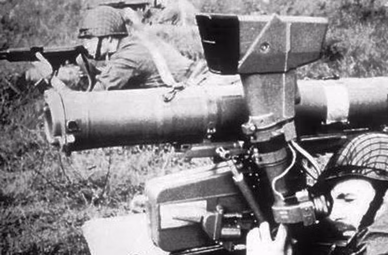 9K111 Fagot (NATO định danh là AT-4 Spigot) là loại tên lửa chống tăng thế hệ 2 do Cục thiết kế khí cụ Tula KBP sản xuất cho Quân đội Liên Xô năm 1970. Sau đó, nó đã được xuất khẩu rộng rãi tới các nước ở Đông Âu, Trung Đông và một số nước ở các khu vực khác. Nguồn ảnh: Wikipedia