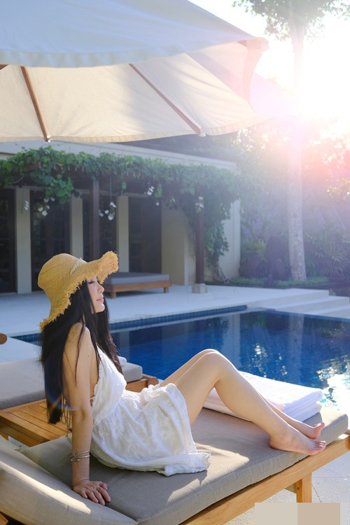 "Nàng Đát Kỷ" rất chăm chút ngoại hình. Ngoài ăn uống khoa học, Ôn Bích Hà tập yoga.