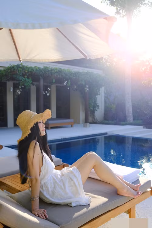 "Nàng Đát Kỷ" rất chăm chút ngoại hình. Ngoài ăn uống khoa học, Ôn Bích Hà tập yoga.