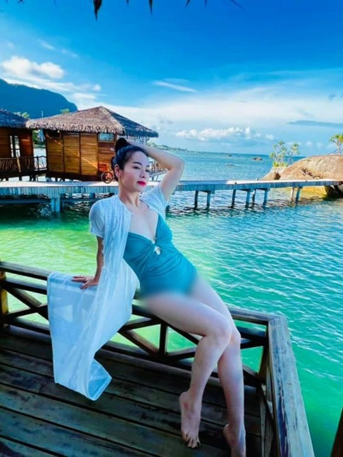 Nữ ca sĩ 8x thường xuyên đi du lịch trong và ngoài nước. Ảnh: FB Nhật Kim Anh.