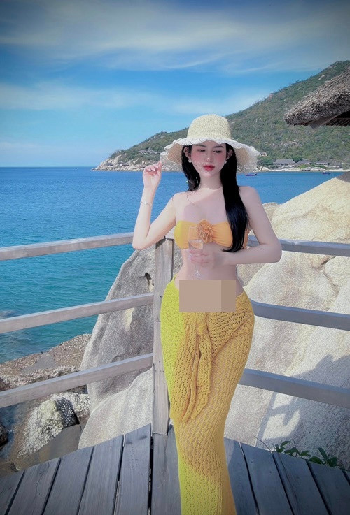 Ly hôn diễn viên Việt Anh từ lâu, Hương Trần vẫn gây chú ý. Mới đây, loạt ảnh đi biển của Hương Trần nhận được sự quan tâm của nhiều cư dân mạng. Ảnh: FB Hương Trần.