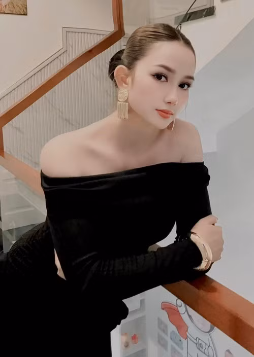 Theo Huỳnh Như, hai gia đình Khánh Đơn và Khánh Trung có mối quan hệ thân thiết hơn cả người nhà.