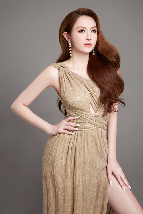 Hương Baby cho biết, cô hiếm khi đi sự kiện vì bản thân không ăn hình.