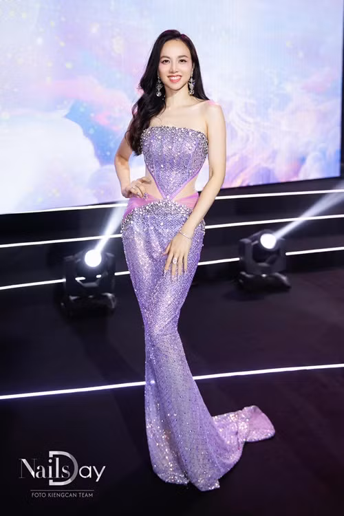 Nữ diễn viên từng khoe được chồng khen vẫn còn trẻ, đóng vai tuổi đôi mươi cũng được.