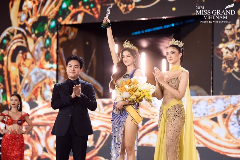 Minh Nhàn kết thúc nhiệm kỳ Á hậu 2 Hoa hậu Hòa bình Việt Nam 2023 vào năm 2024.