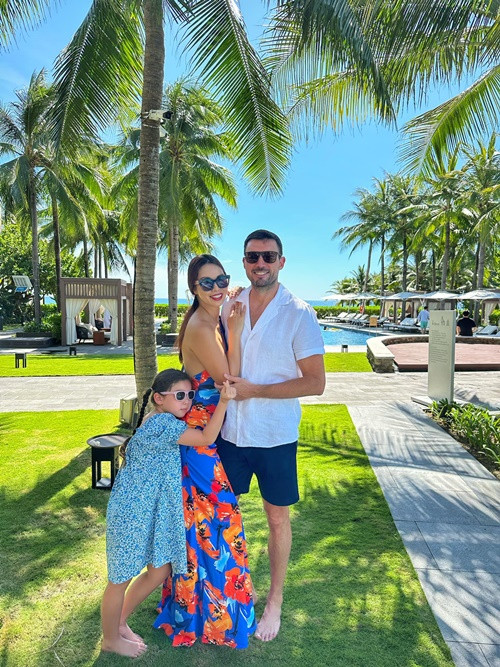 Hai con là tài sản quý giá của vợ chồng Hà Anh.