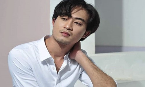 Doan Quoc Dam len tieng ve on ao quang cao sua