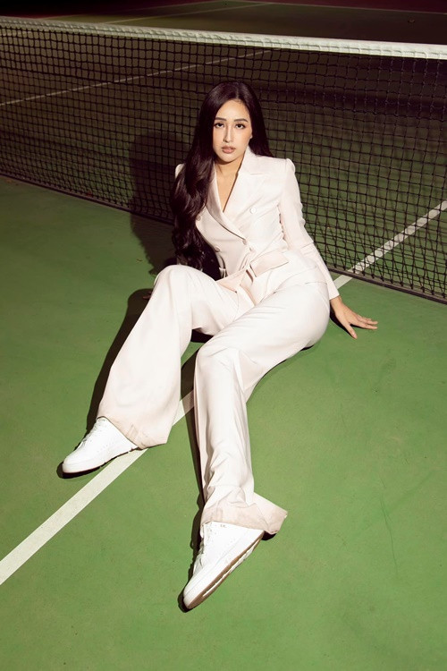 Mai Phương Thúy cho biết, nếu làm đám cưới, cô sẽ không giấu giếm. "Tôi sẽ tổ chức một đám cưới vừa phải, tình cảm, tiết kiệm", nàng hậu bày tỏ. Ảnh: FB Mai Phương Thúy.