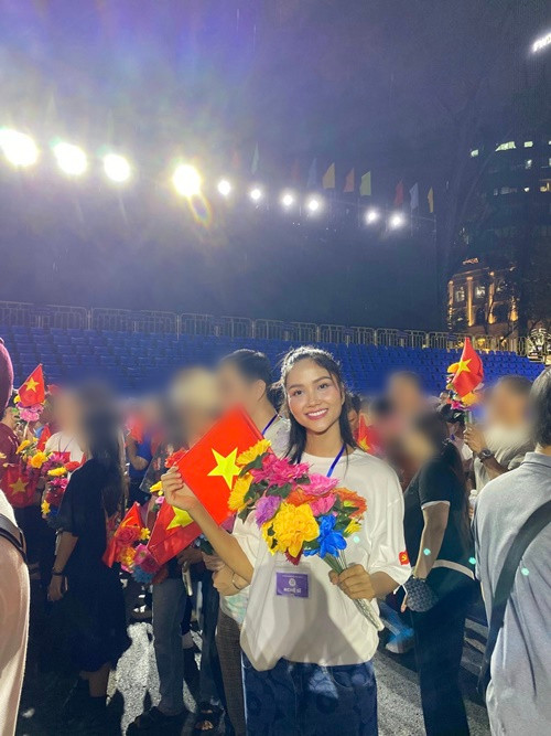 H'hen Niê là một trong những mỹ nhân Việt tham gia tổng duyệt diễu binh, diễu hành cấp nhà nước mừng đại lễ 30/4.