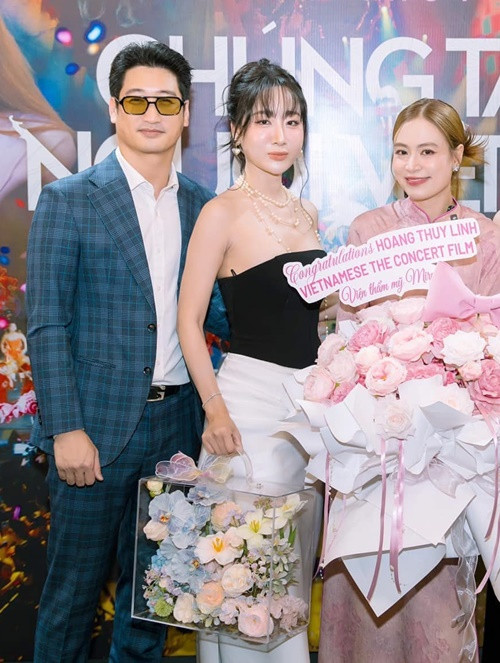 Ngọc Quỳnh chia sẻ trên Znews, anh và Thùy Anh chưa vội vã tính chuyện kết hôn. Cặp đôi muốn để mọi thứ diễn ra tự nhiên.