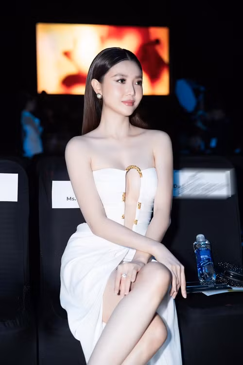 Nữ người mẫu "thăng hạng" nhan sắc sau khi sinh con. Ảnh: FB Ngọc Duyên.