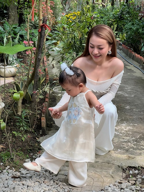 MiA sinh con gái đầu lòng vào tháng 4/2023. Hơn 1 năm sau đó, cô giảm thành công 24 kg.