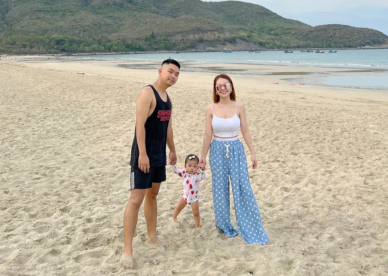 Vợ chồng MiA thường xuyên đưa con gái đi du lịch.