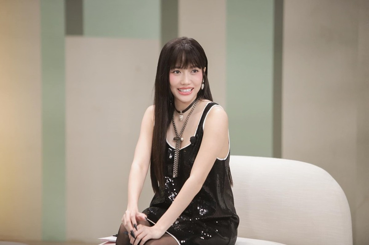 Nữ diễn viên Thập tam muội không đưa câu trả lời chính thức về tin đồn bầu bí, sinh con năm 2021. Ảnh: FB Diệu Nhi.