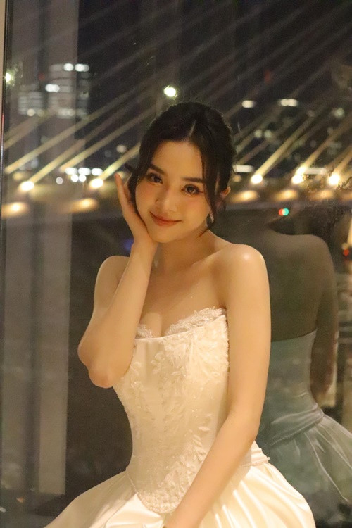 Thúy An thường xuyên tham gia các hoạt động, đồng hành cùng một số cuộc thi sắc đẹp với vai trò khách mời, làm người mẫu thời trang. Ảnh: FB Thúy An.