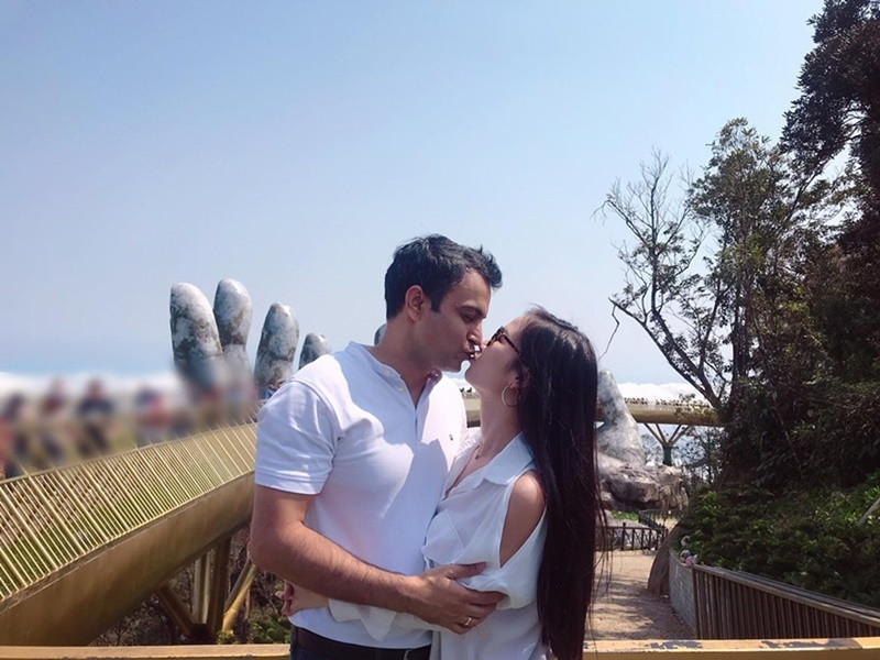 Doanh nhân Vikas yêu thương, chiều chuộng Võ Hạ Trâm. Năm 2023, Vikas hỗ trợ 5 tỷ cho vợ làm MV mới. Ảnh: FB Võ Hạ Trâm.