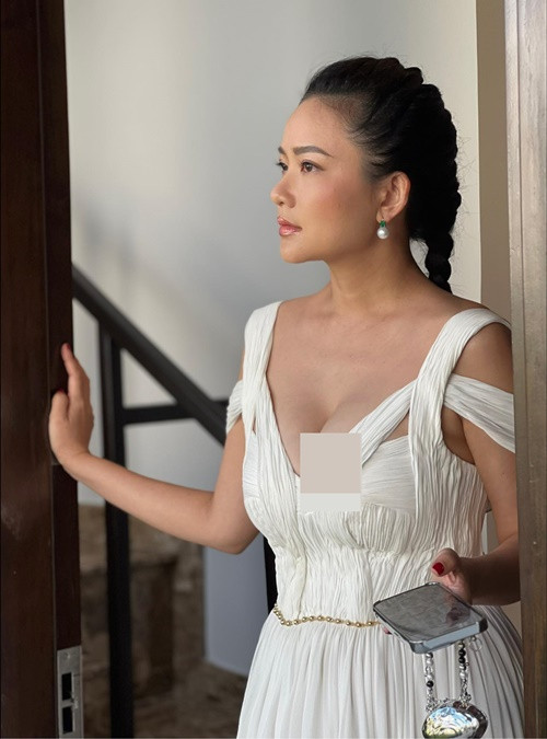 Nữ người mẫu khoe vẻ quyến rũ khi tham gia các sự kiện. Ảnh: FB Phan Như Thảo.