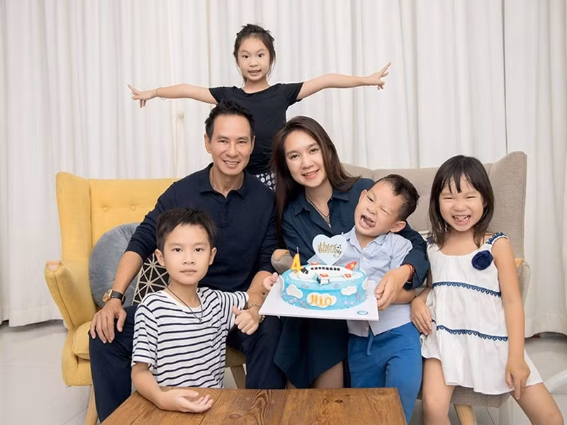 Các nhóc tì nhà Lý Hải được tổ chức tiệc hoành tráng vào năm 1 tuổi. Nhưng từ 2 tuổi trở đi, các bé chỉ đón sinh nhật ấm cúng. Ảnh: FB Lý Hải - Minh Hà.