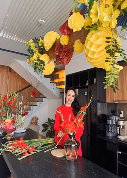 Cuộc sống của Ngọc Diễm đầy sang chảnh. Cô ở căn penthouse có diện tích 243m2 từ năm 2021.