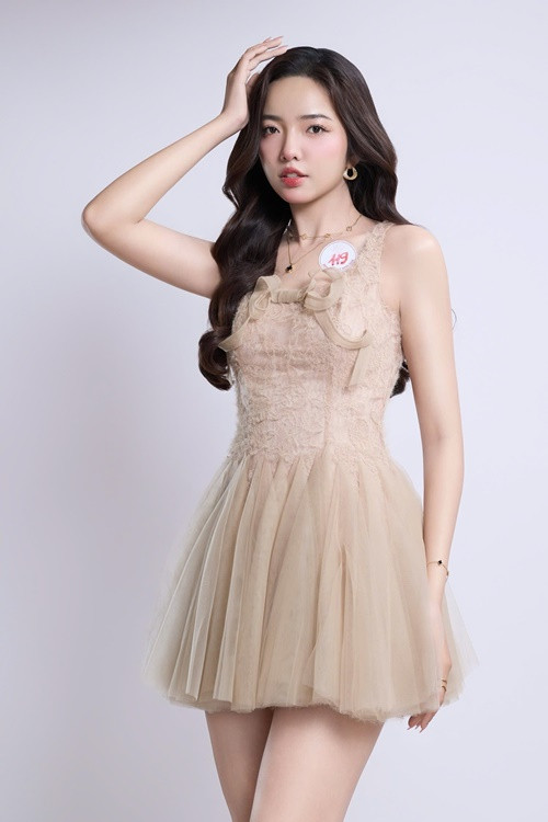 Tuổi 20, Thanh Bình chuộng váy áo trẻ trung, nữ tính. Ảnh: FB Thanh Bình.