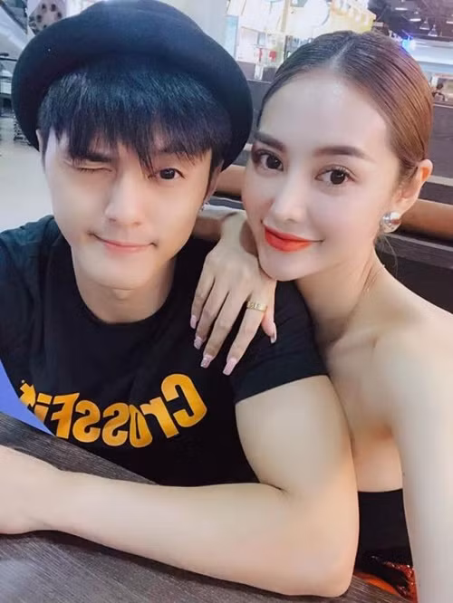 Mới đây, người mẫu Linh Chi phủ nhận tin đồn ly hôn Lâm Vinh Hải sau 8 năm gắn bó. Ảnh: Thương Hiệu Pháp Luật.