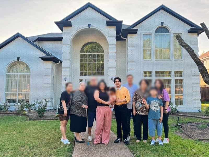 Đan Trường tậu biệt thự 10 tỷ ở Mỹ vào cuối năm 2021. Ảnh: FB Đan Trường.