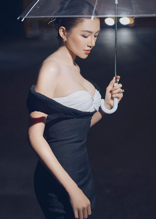 Sau 2 lần sinh nở, nữ người mẫu gợi cảm, mặn mà hơn.