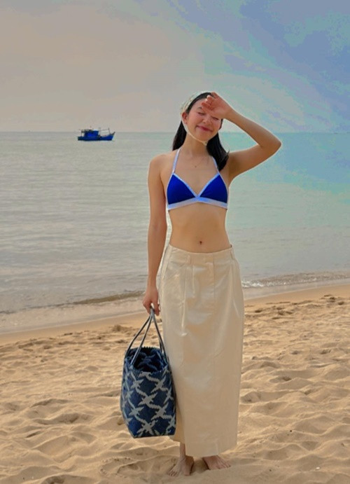 Nữ diễn viên sinh năm 1997 từng giành giải Á khôi 1 cuộc thi Hoa khôi Thời trang Việt Nam 2019. Ảnh: FB Trần Vân.