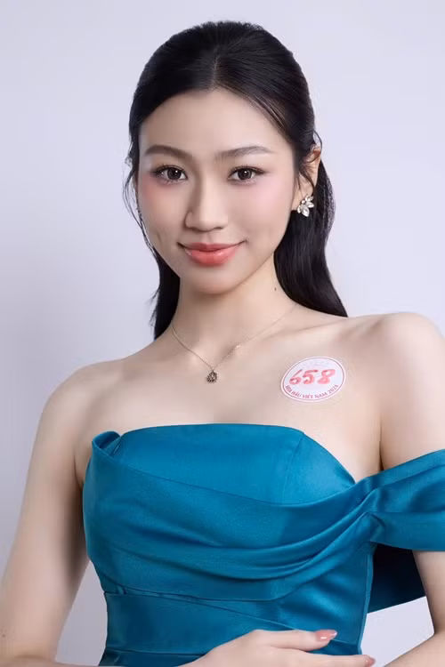 Ngay khi từ sơ khảo phía Nam của Hoa hậu Việt Nam 2024, Trần Thị Huyền Cơ đã gây chú ý.