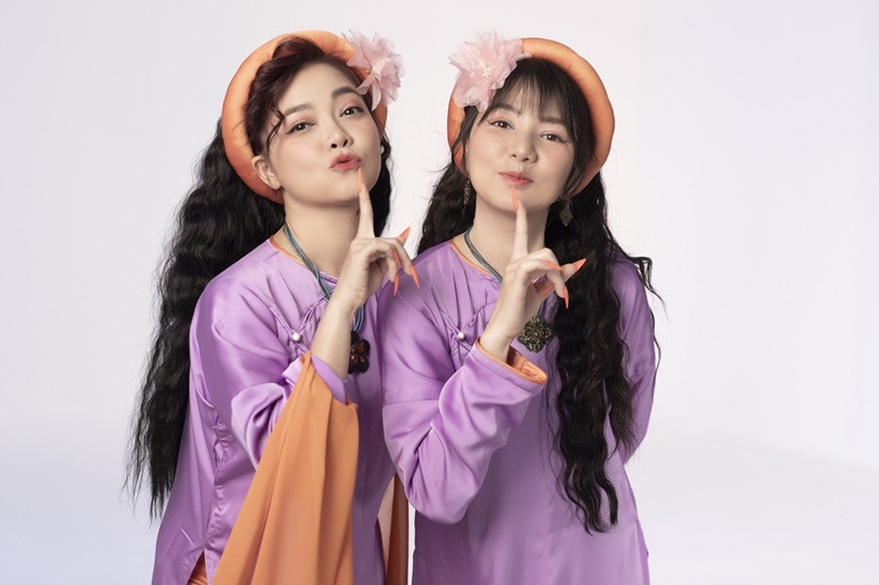 Năm 2023, để kỷ niệm 30 năm tình bạn, Ngô Quỳnh Anh cùng Thanh Ngọc - cựu thành viên nhóm Mắt Ngọc ra mắt MV Và như thế em chờ. Ảnh: Vietnamnet.