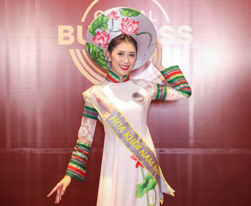 Thùy Nhiên tham gia cuộc thi Hoa khôi Nam Bộ năm 2022.