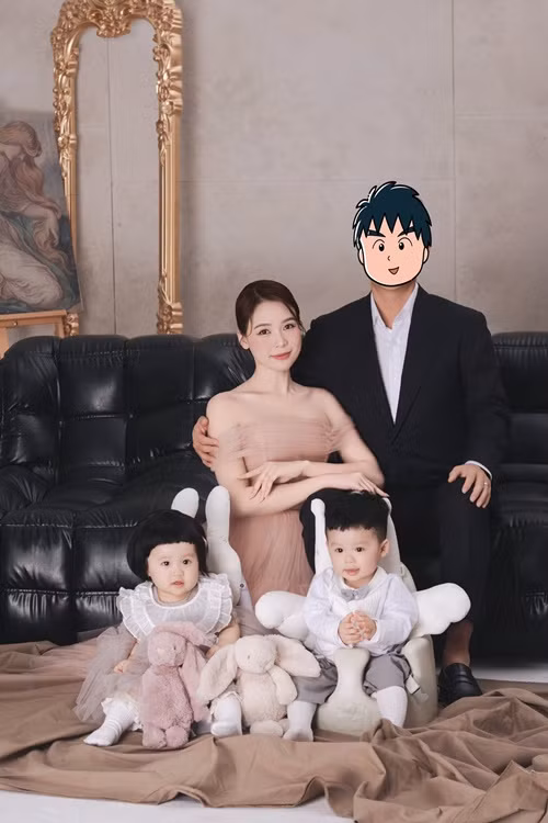  Hot girl Sam lấy chồng người Hàn Quốc. Vợ chồng người đẹp có hai con vào năm 2024.