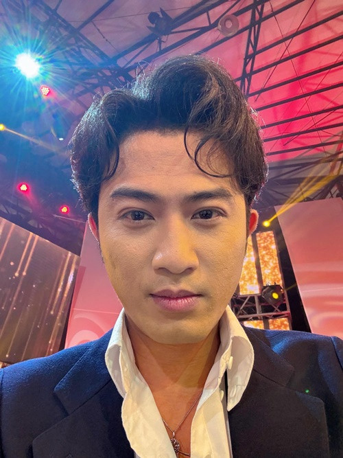 Doãn Quốc Đam vẫn im hơi lặng tiếng giữa ồn ào quảng cáo sữa. Ảnh: FB Doãn Quốc Đam.