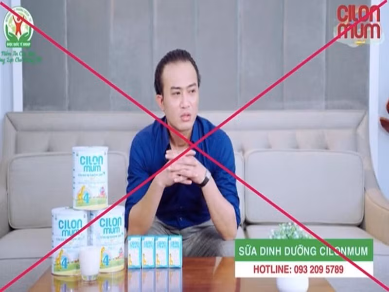 Mới đây, đường dây sản xuất sữa giả cho bà bầu, trẻ sinh non…được Bộ Công an triệt phá. Một trong những loại sữa giả là Cilonmum. Đáng chú ý, Doãn Quốc Đam từng quảng cáo dòng sữa giả này. Ảnh: Tiền Phong.
