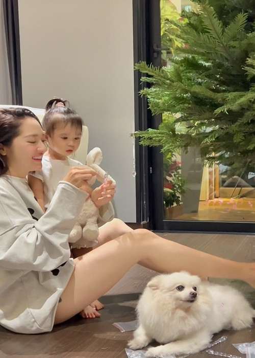 Con gái Bảo Anh xinh xắn, đáng yêu, tinh nghịch, tên thân mật là Misumi.