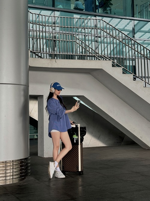 Nhiều fan khen ngợi nhan sắc của Bảo Anh mặn mà hơn sau khi cô sinh con gái đầu lòng vào tháng 3/2023.