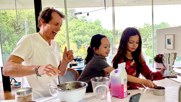 Ban trai yeu chieu 2 con rieng cua “Bong” Hong Nhung nhu the nao?-Hinh-6