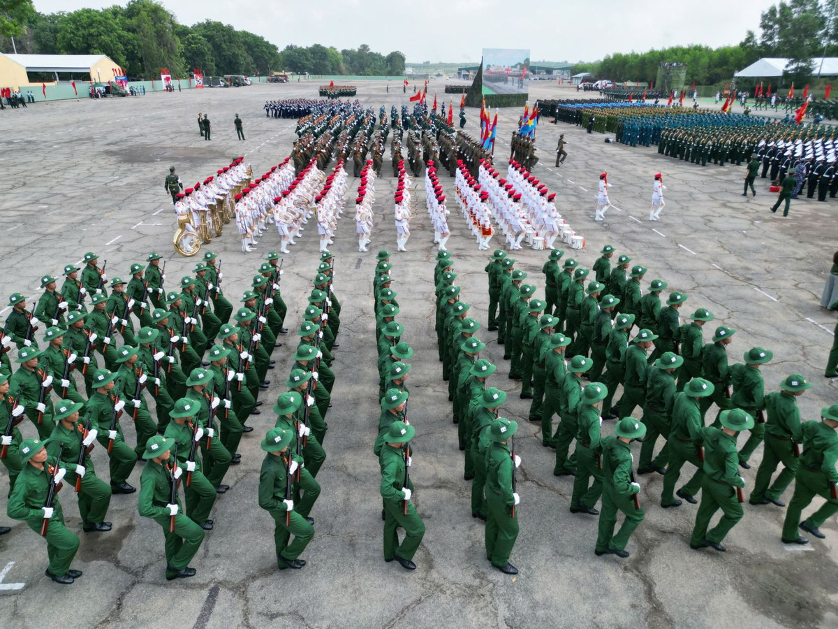 Toi nay 18/4 to chuc hop luyen dieu binh tren duong pho TP HCM