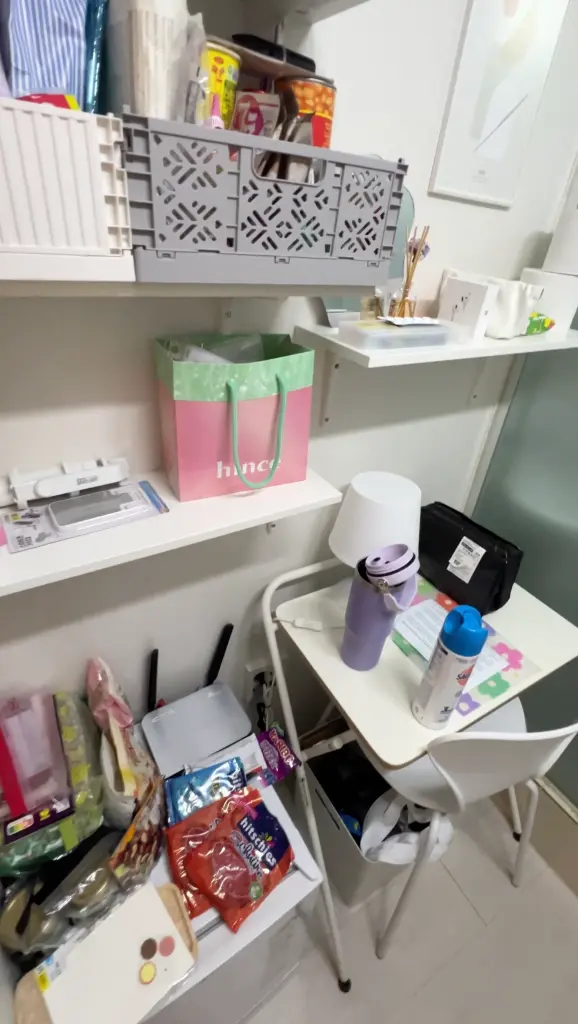 Lydia chuyển tới Seoul cách đây khoảng 2 năm rưỡi. Ban đầu, cô sống trong những căn hộ tiêu chuẩn, trước khi chuyển tới goshiwon lần đầu tiên. Ảnh: NYP.