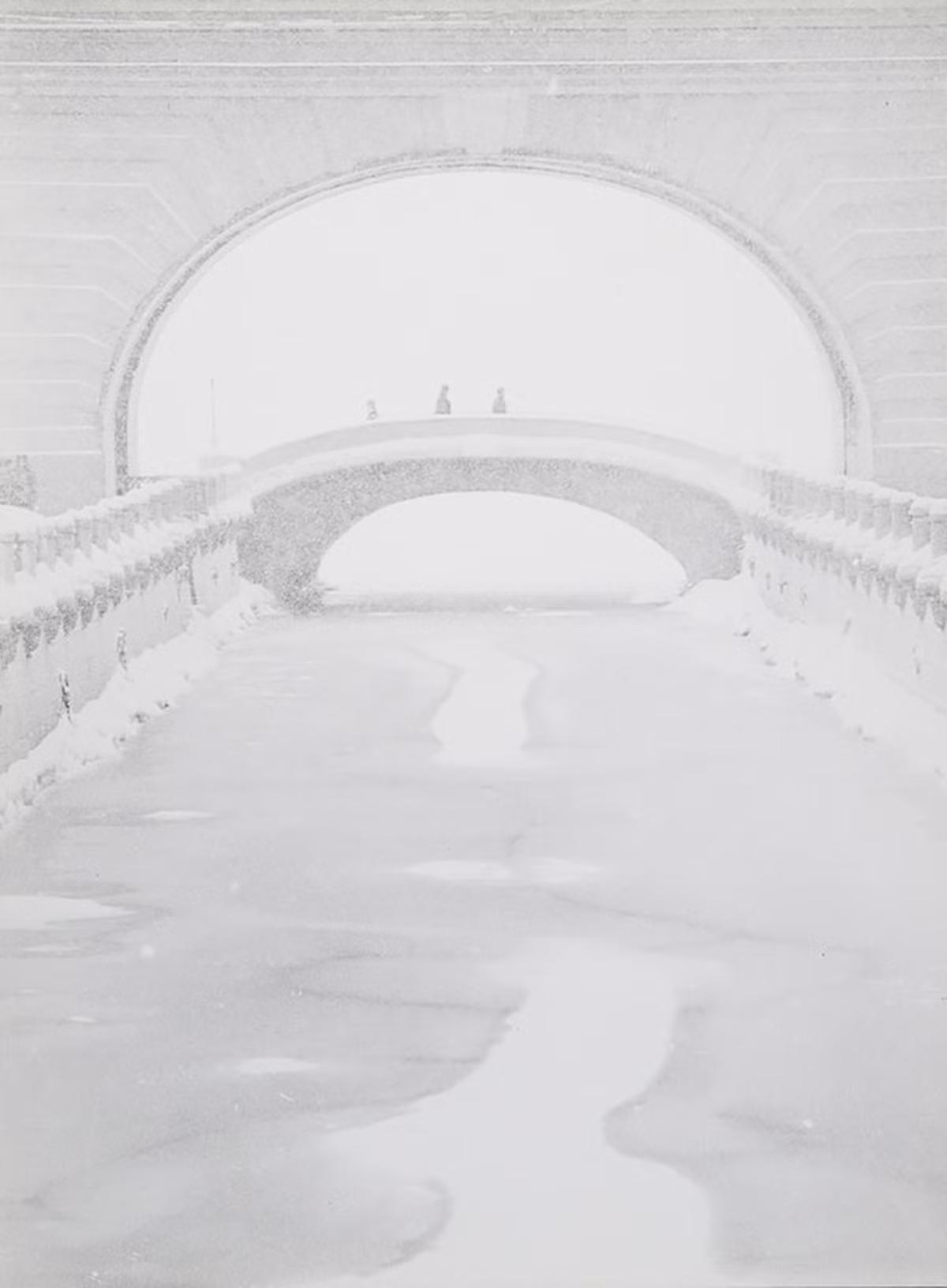 Kênh đào mùa đông ở thành phố Leningrad vào những năm 1960.