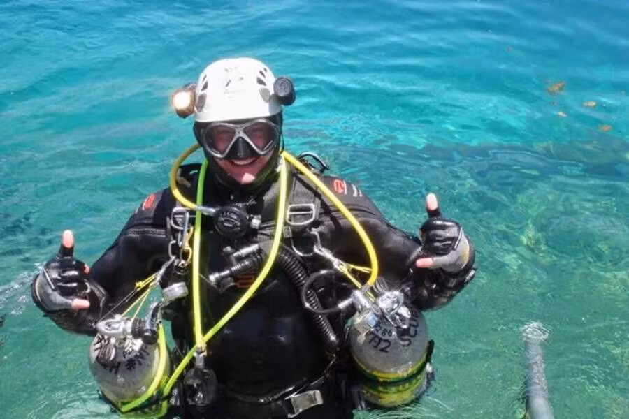 Bi an vu tho lan mat tich o hang dong duoi nuoc-Hinh-2