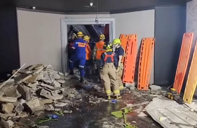 Hien truong vu sap mai hop dem, hon 170 nguoi thuong vong-Hinh-8