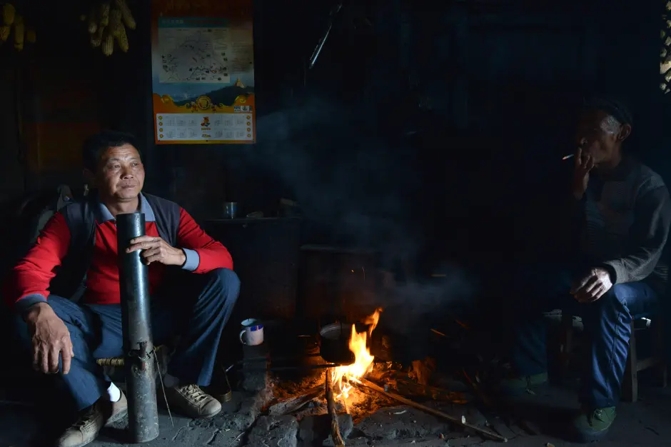 Dù điều kiện còn thiếu thốn, người dân không muốn rời khỏi ngôi làng này. Ảnh: Alamy.