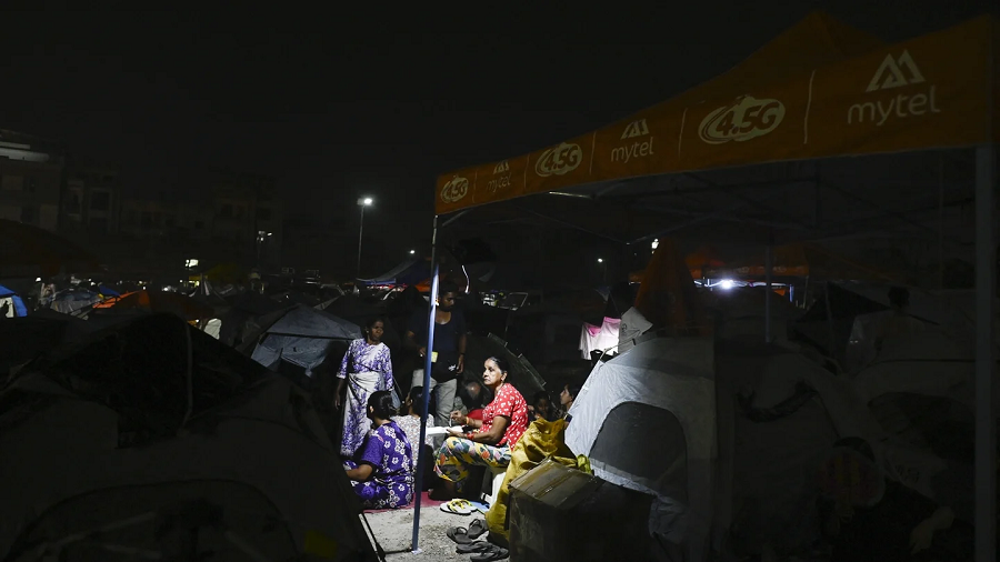 Hon 2.700 nguoi thiet mang vi dong dat o Myanmar-Hinh-2