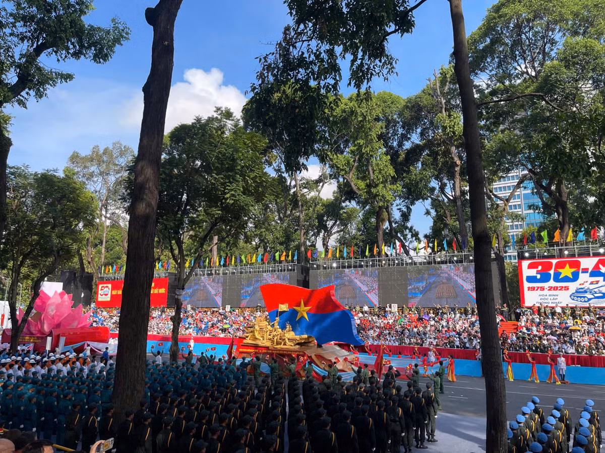 Lực lượng diễu binh, diễu hành tập trung tại lễ đài.