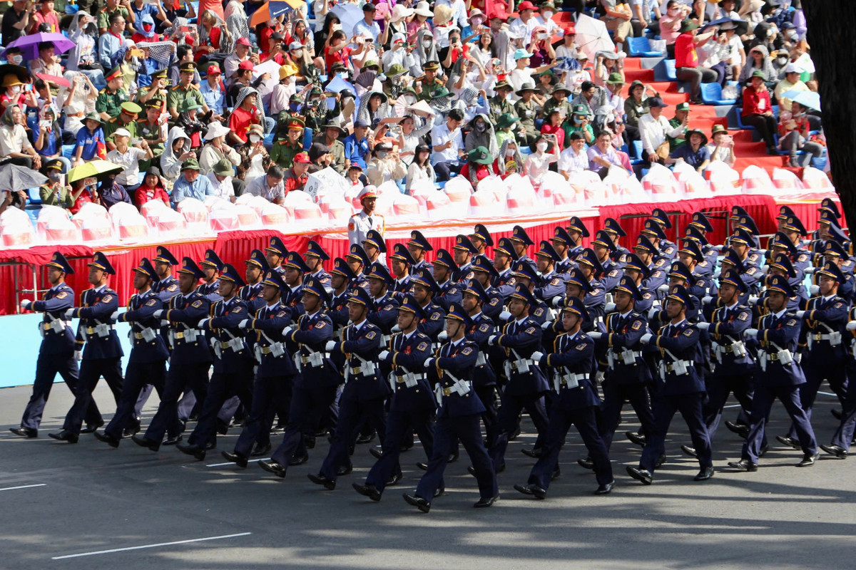 Khối cảnh sát biển.