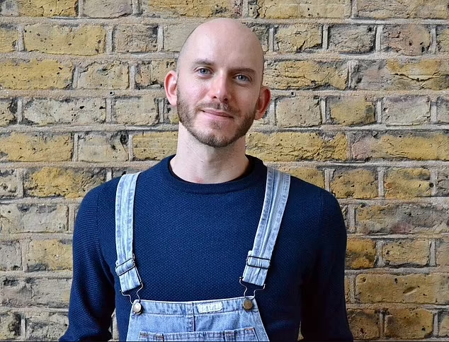 Rung minh phat hien thi the nha khoa hoc trong vali